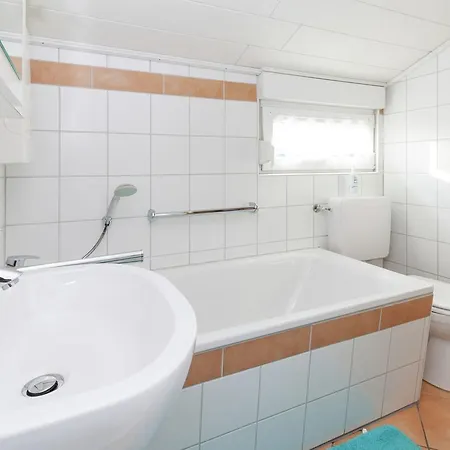 Holiday home In Mielinghausen With Garden Terrace Reiste